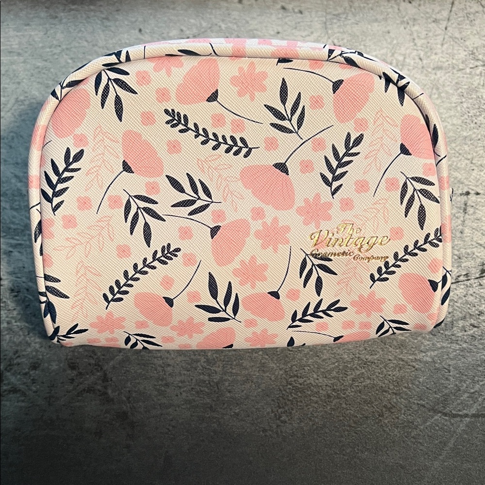 NWOT The Vintage Co. Pink Floral Cosmetic Case with Navy Leaf Accents